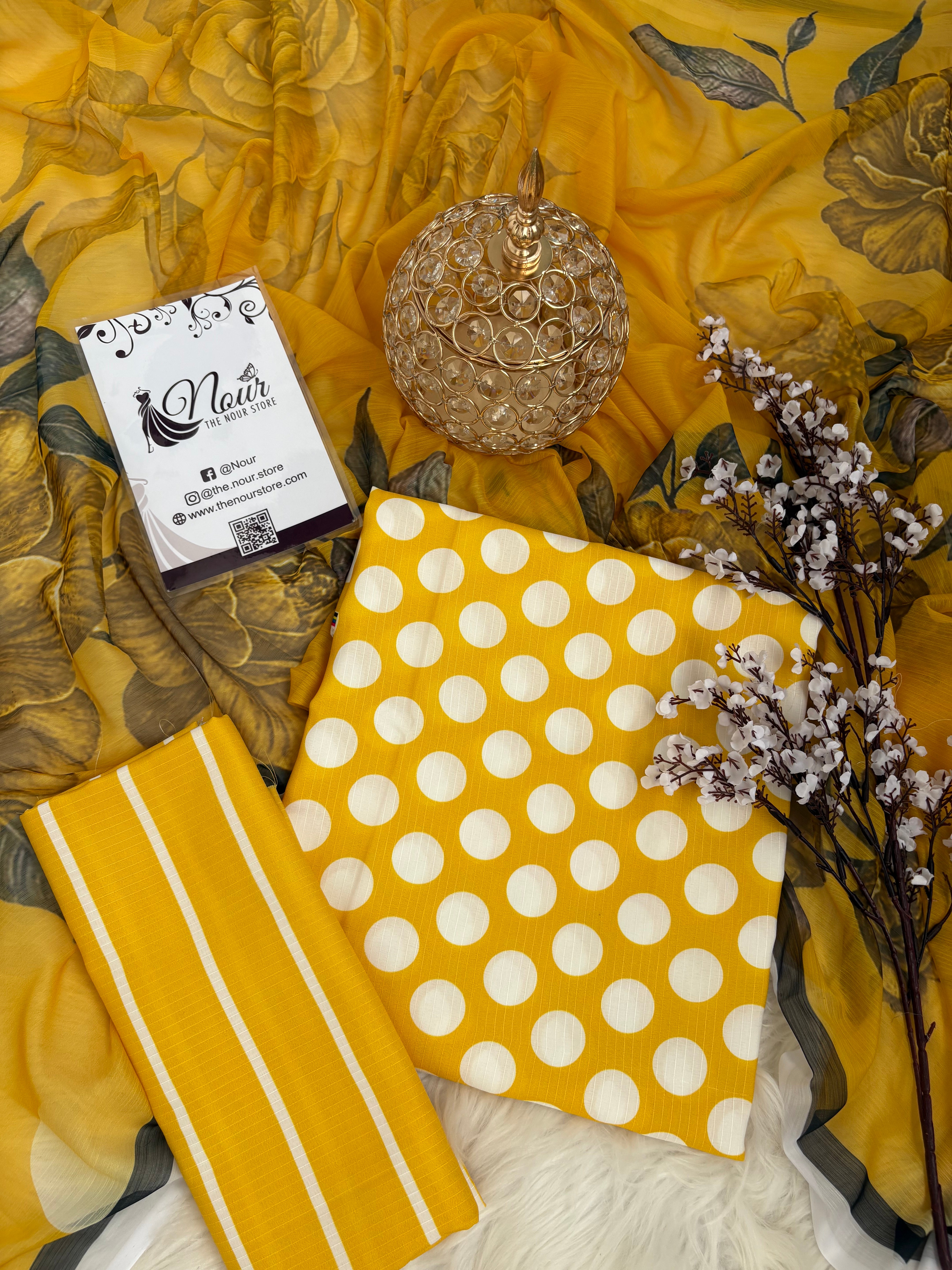 Swiss Lawn - B/D ( Polka Dots )