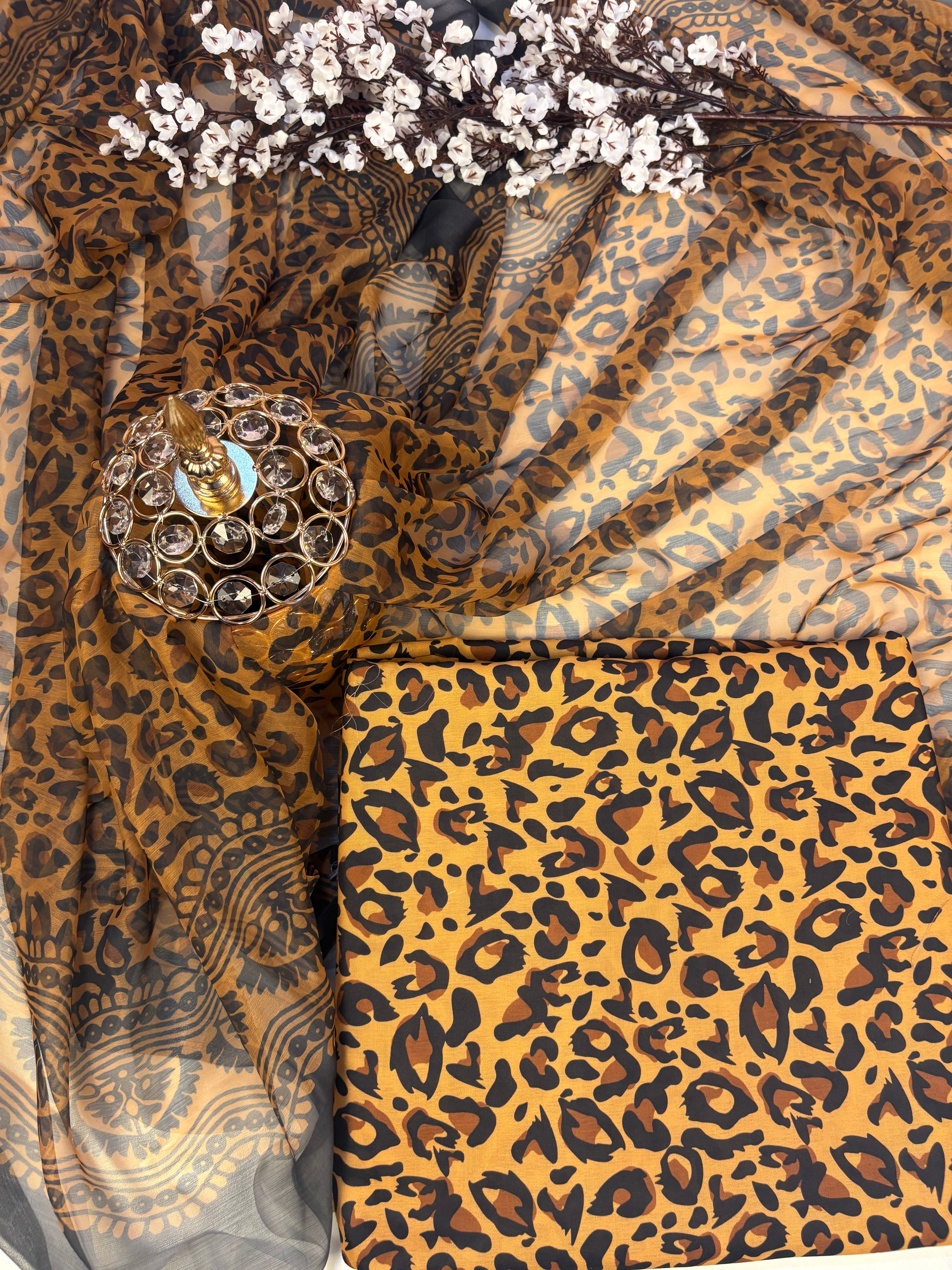 Premium Swiss Lawn 2025 - Leopard Noir.